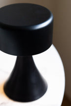 Lampe de table sans fil à piles, noire