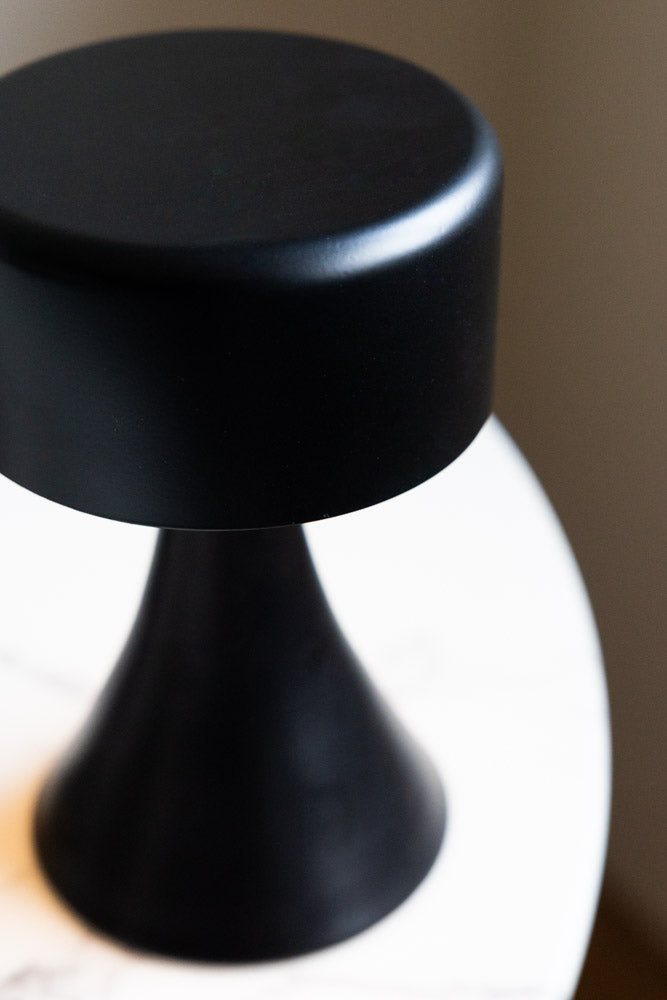 Lampe de table sans fil à piles, noire