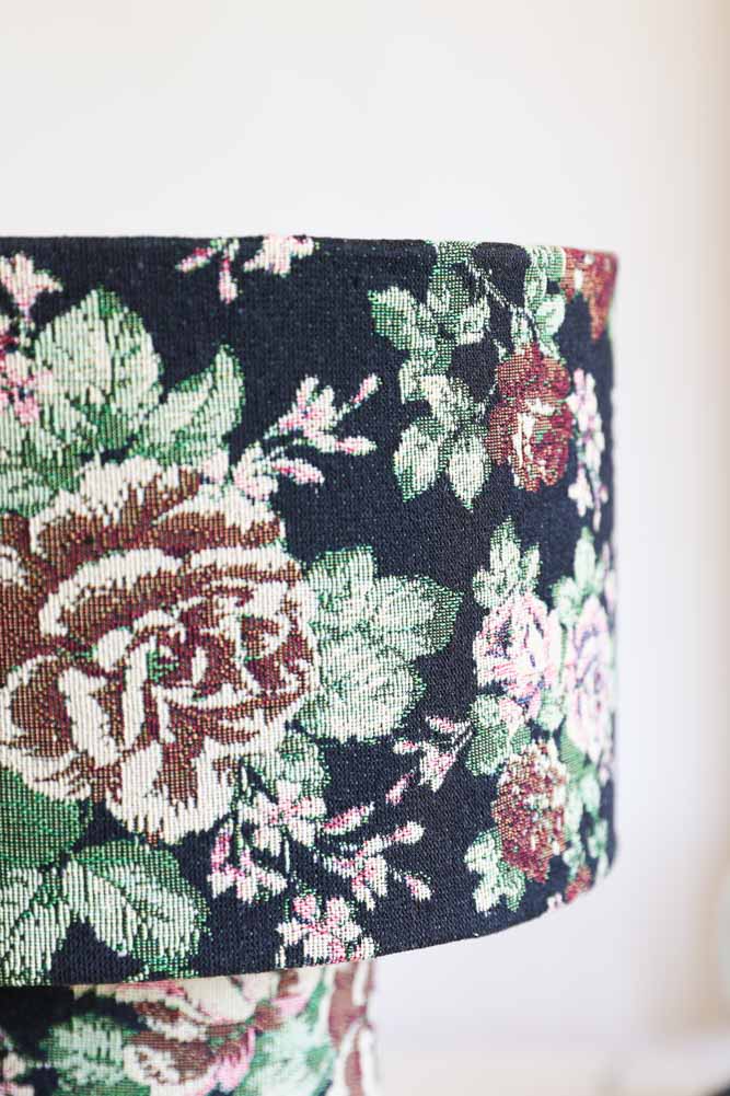 Belle lampe de table Blossom