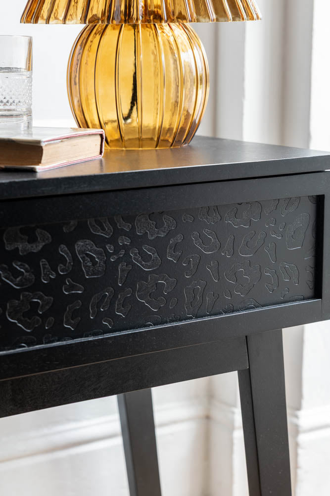 Table de chevet à imprimé léopard noir