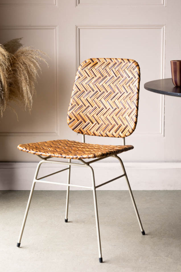 Chaise de salle à manger en rotin tressé