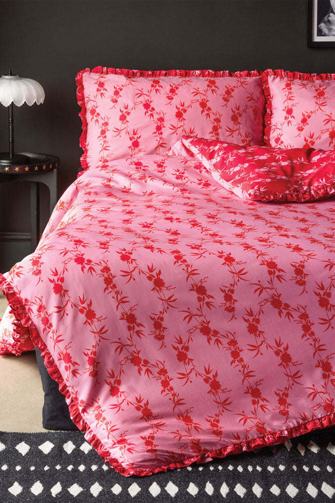 Parure housse de couette et taie d'oreiller à volants floraux rose vif - Disponible en 4 tailles