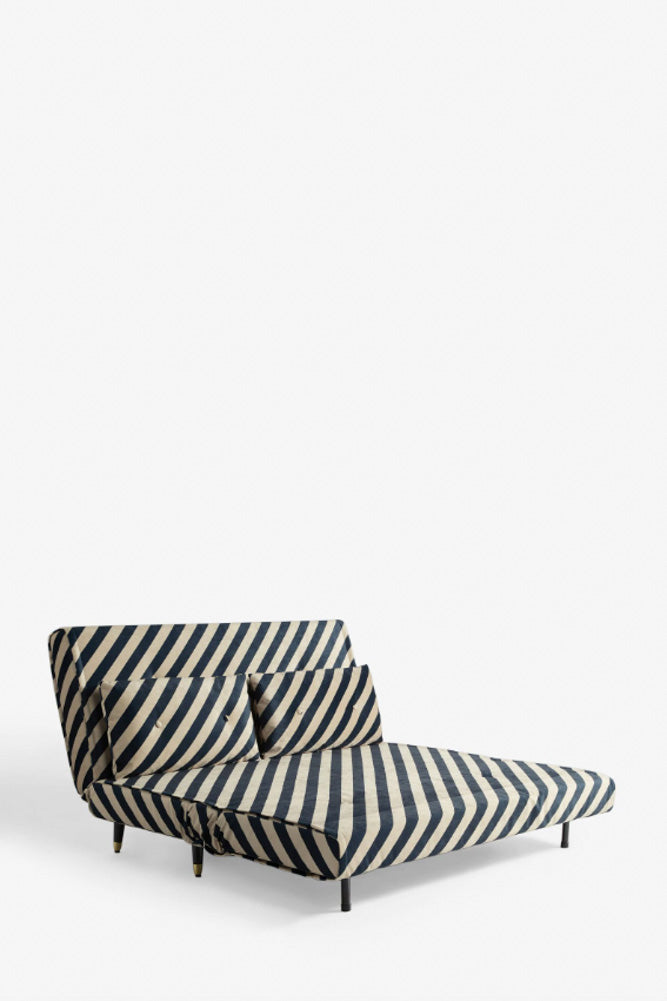 Grand canapé-lit 2 places Mabel en velours Studio Stripe sable et noir