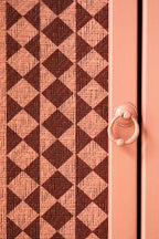 Table de chevet en relief de diamant rose pâle